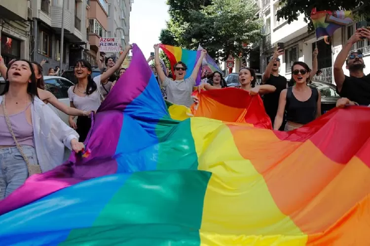 Gelar Pawai LGBT, Polisi Turki Tahan 50 Orang di Istanbul (Ist)