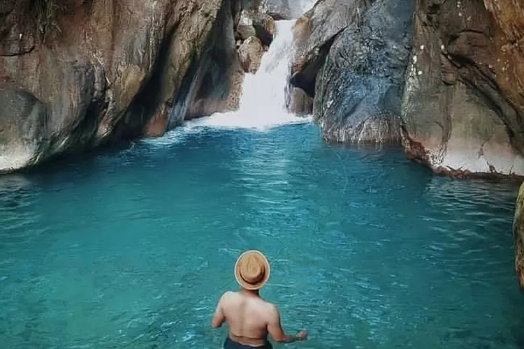 rekomendasi curug, curug tercantik di Bogor, wisata murah