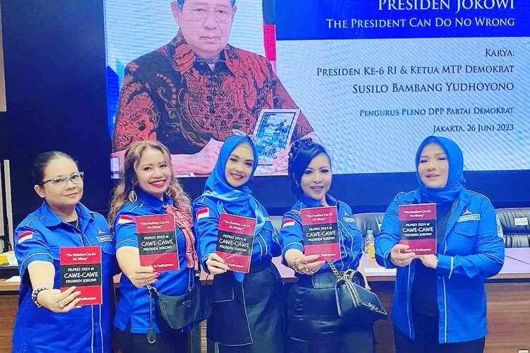 Pilpres 2024 &amp; Cawe-Cawe Presiden Joko Widodo dibedah di kantor DPP Partai Demokrat, Senin (26/6).