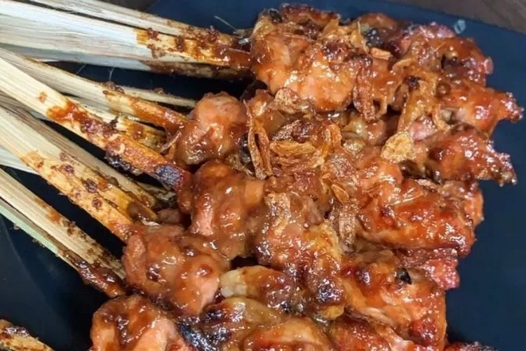 Menu Favorit Idul Adha, Ini 4 Resep Bumbu Sate Kambing Lezat dan Sederhana (Realitasonline.id/ Okezone)