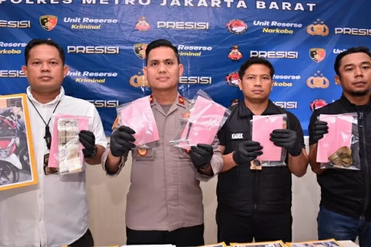 Keterangan Pers Kapolsek Cengkareng Polres Jakarta Barat (PMJnews.com)