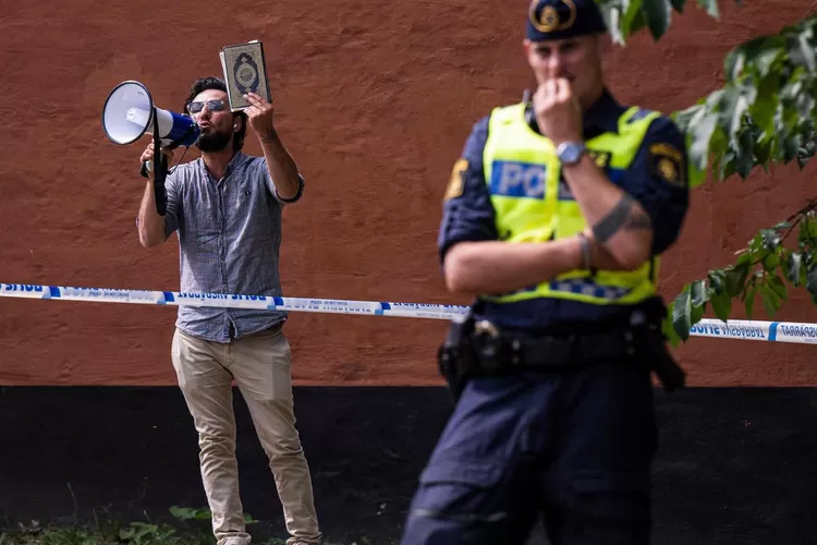 Aksi pembakaran Al Quran di Swedia