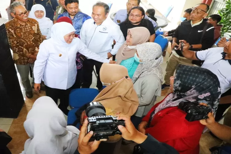 Gubernur Jatim Khofifah Indar Parawansa 