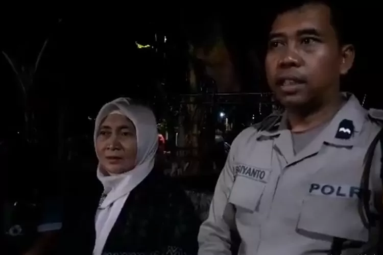 Bhabinkamtibmas Sugiyanto saat di rumah duka (Tangkap Layar Twitter @TRCBPBDDIY)