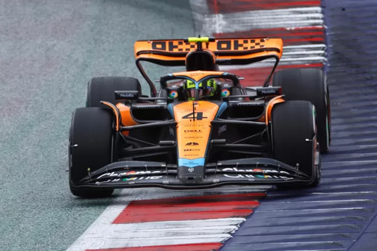 Lando Norris pembalap tim McLaren F1 (McLaren)