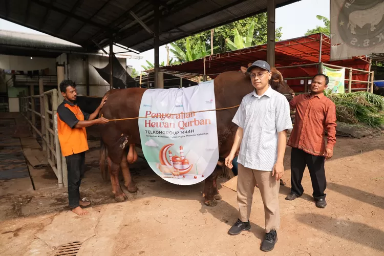 Hewan kurban TelkomGroup siap disalurkan. Dalam rangka memperingati Iduladha 1444 Hijriah Telkom bersama salah satu anak usahanya Telkomsel, kembali menyalurkan lebih dari 1.000 hewan kurban di seluruh Indonesia.