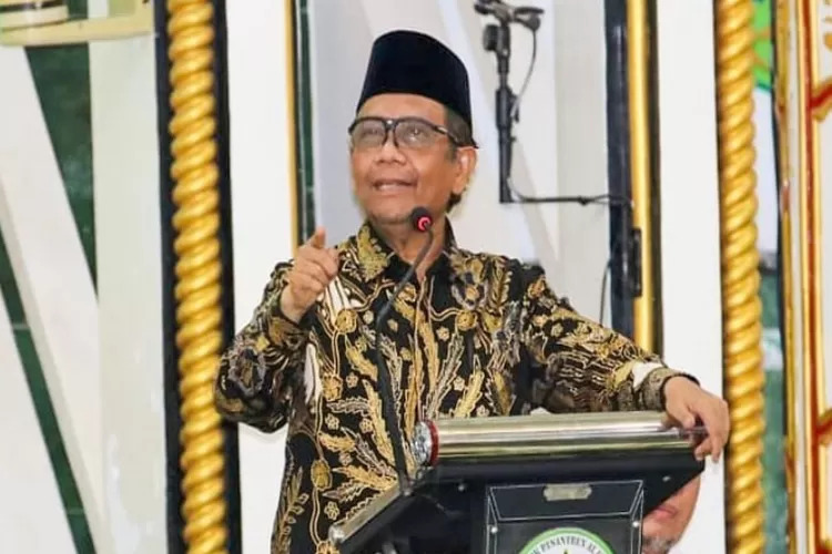 Menko Polhukam Mahfud MD menyebut Panji Gumilang memegang 256 rekening yang dibagi atas 6 nama. (Instagram Mahfudmd)