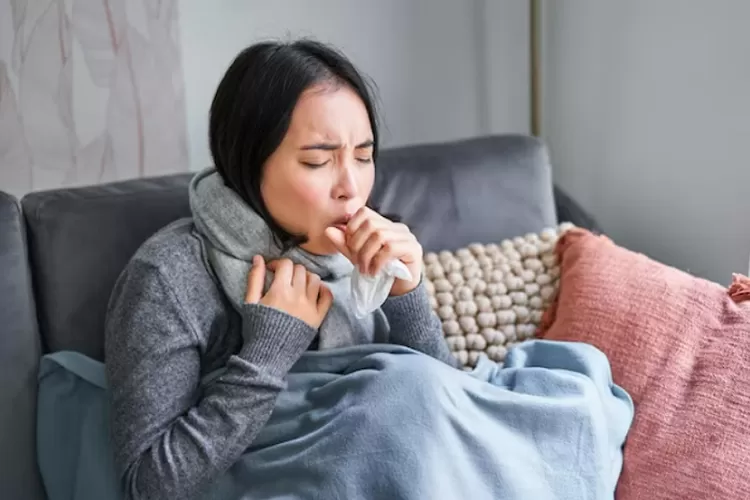 Tips kesehatan: Fakta tentang saat flu tidak boleh minum es (Freepik)