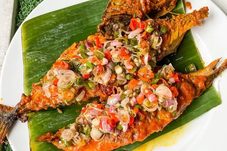 Aneka Masakan Ikan Terlengkap di Bogor, Harga Mulai Rp30 Ribuan Cocok untuk Wisata Kuliner Bareng Keluarga (instagram.com/@kampoengikanbogor)