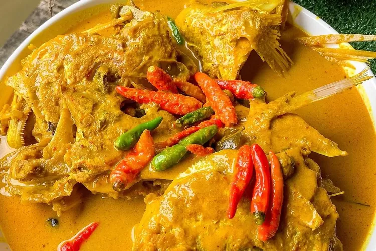 5 Kuliner Enak di Jalan Bubulak: dari Kampoeng Ikan Bogor Hingga Empal Gentong Warung Kang Giri, Bikin Ngiler! (instagram.com/@kampoengikanbogor)