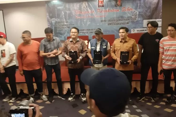 Diskusi bertajuk 'Waspada Kejahatan Siber Masyarakat Harus Bagaimana?' digelar Forum Wartawan Polri (FWP) di Hotel Diradja, Jakarta Selatan. (FWP )