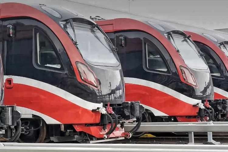  Light Rail Transit (LRT) Jabodetabek rencananya akan melakukan uji coba terbatas dan memulai angkut penumpang pada Rabu 12 Juli 2023. (Instagram @lrt_jakarta)