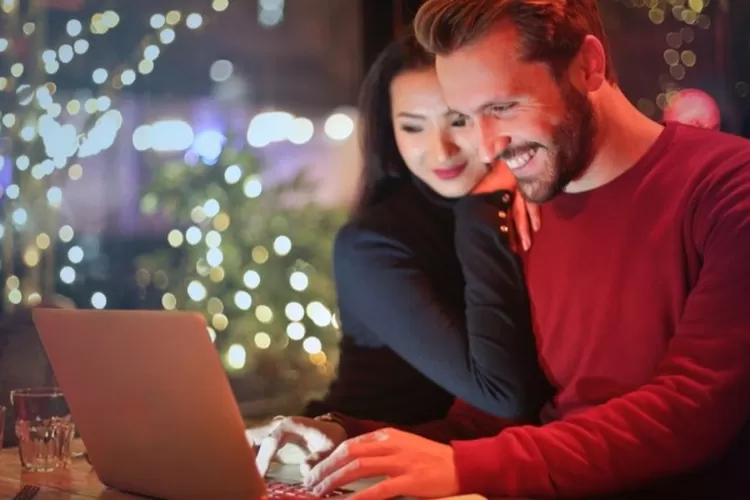 Ilustrasi karakter yang harus kamu miliki untuk menjadi wanita dambaan pria mapan  (Pexels/Andrea Piacquadio)