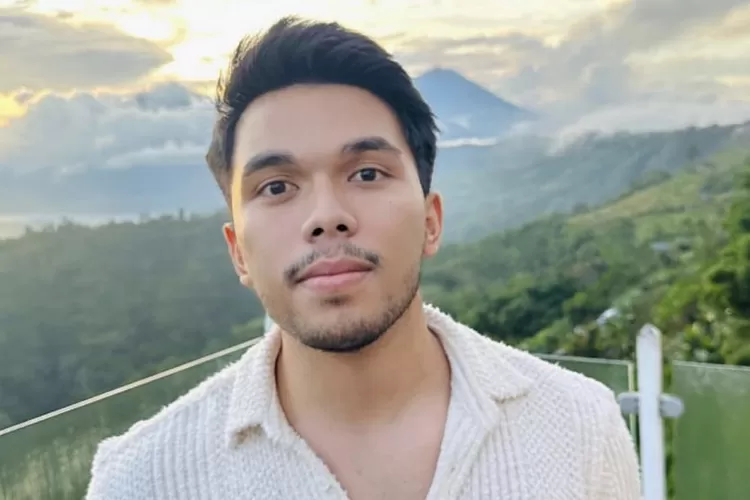 Lenggogeni Faruk Berikan Kriteria Menantu Idaman, Thariq Halilintar Mengaku Sempat Bete (Gorajuara.com/dok: Instagram @thariqhalilintar)