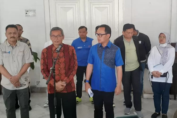 Ratusan Pendaftar PPDB di Bogor Bermasalah, Pendaftar Tidak Sesuai Langsung Dikeluarkan (Riky Iskandar)