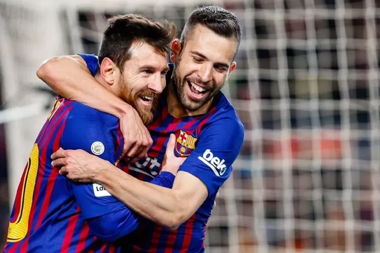 Jordi Alba dan Lonel Messi saat bermain bersama di Barcelona.  (dok. ESPN)