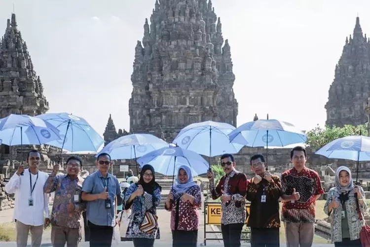 Candi Yang Ada Disetiap Rumah 7 Huruf Apakah Itu Ternyata Ini Jawaban Tebak Tebakan Atau Teka 8564