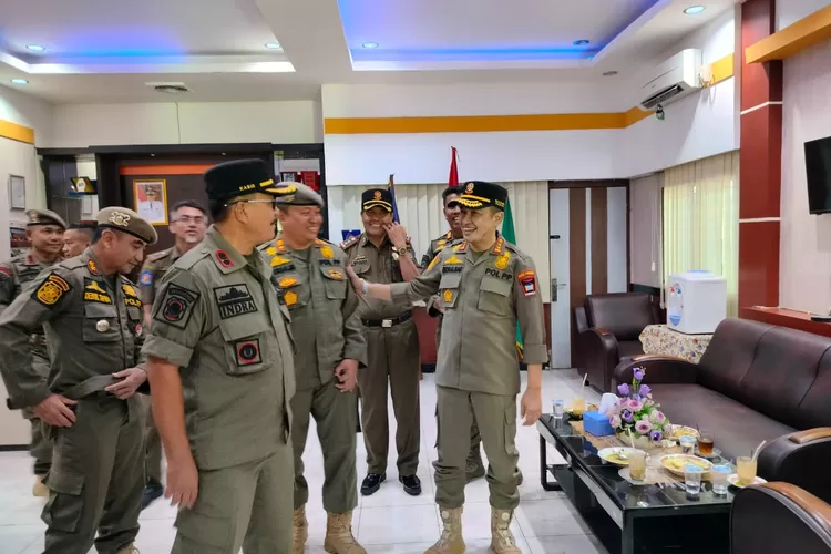 Satpol PP Padang dan Tim Gabungan Akan Tertibkan PKL di Pasar Raya Padang (IST)