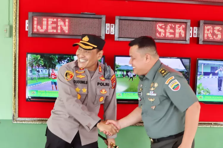 Baru Menjabat, Kapolres Padangsidimpuan ke Dandim 0212 Tapsel: Semoga ke Depan TNI Polri Lebih Kompak