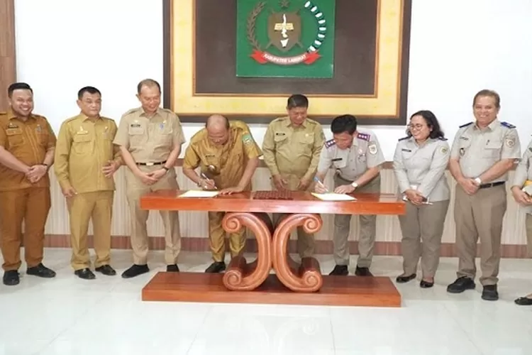 Plt Bupati Langkat dan BPN Langkat tandatangani  Nota Kesepakatan  (Realitasonline.id/AA)