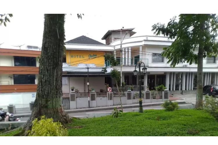 Potret Hotel Indria Bukittinggi (Tangkapan layar Gmaps Hotel Indria)