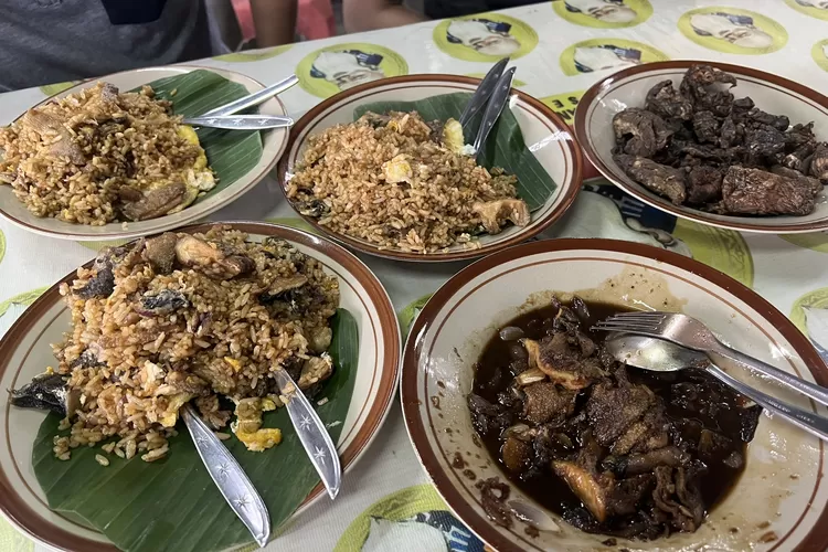 7 Rekomendasi Nasi Goreng Babat Enak, Nikmat Dan Murah Di Semarang ...