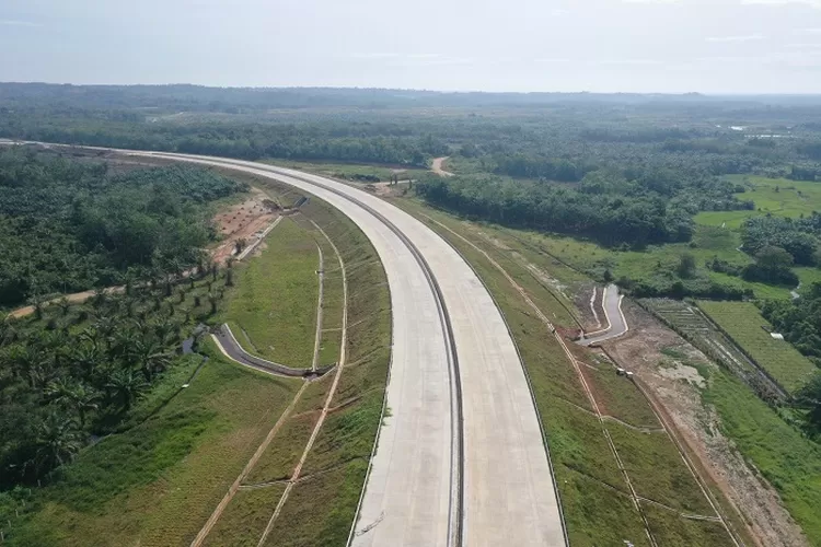 Proyek pembangunan Tol Padang - Sicincin yang sempat mangkrak (Hutama Karya)