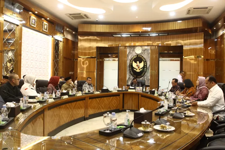 Pansus BLBI meminta pemerintah memberikan sanksi berat kepada oblgator BLBI