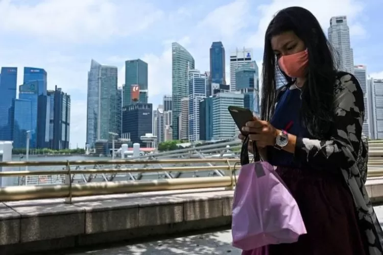 Ribuan Mahasiswa dan WNI Pindah Jadi WN Singapura, Netizen: apa untungnya tinggal di +62