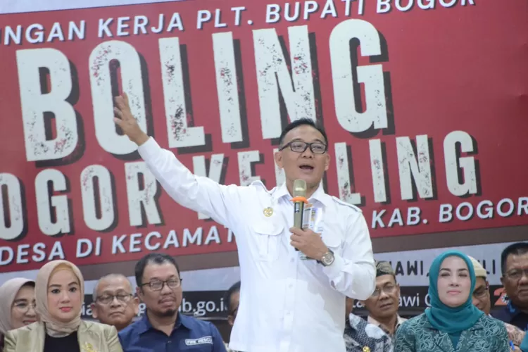 Program Bogor Keliling (Bowling), Plt. Bupati Bogor, Iwan Setiawan mengunjungi 5 desa di kecamatan Ciawi, Kamis (13/07/2023) (Diskominfo kab bogor)