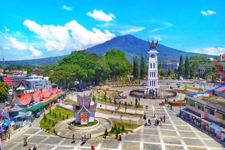 Jam Gadang, Ikon Wisata Kota Bukittinggi Kebanggan Warga Sumatera Barat (Pemkot Bukittinggi)