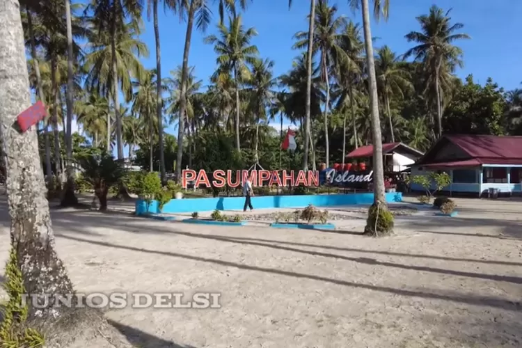 Dulu Tak Berpenghuni, Kini Pulau Pasumpahan Jadi Destinasi Wisata Eksotis Sumbar yang Tak Tertandingi (youtube Junios Delsi)
