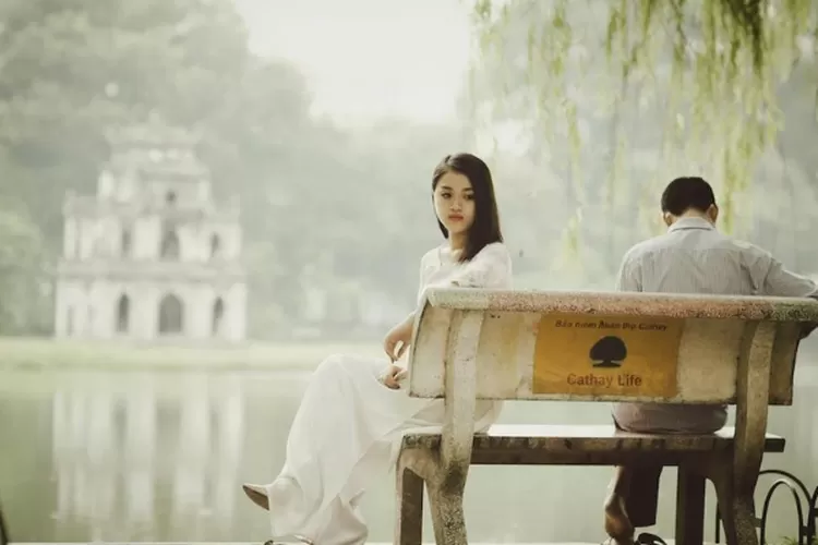 Alasan Kamu Harus Menabung secara Konsisten (https://unsplash.com/@fossy)