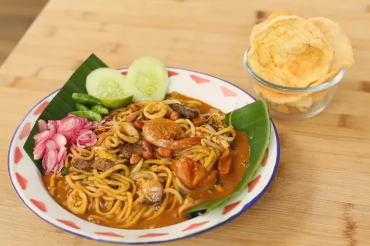 Mie Aceh (YouTube @devinahermawan)