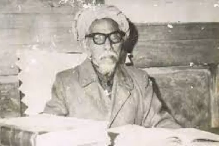 Syekh Ahmad Khatib Al-Minangkabawi (Merah Putih)