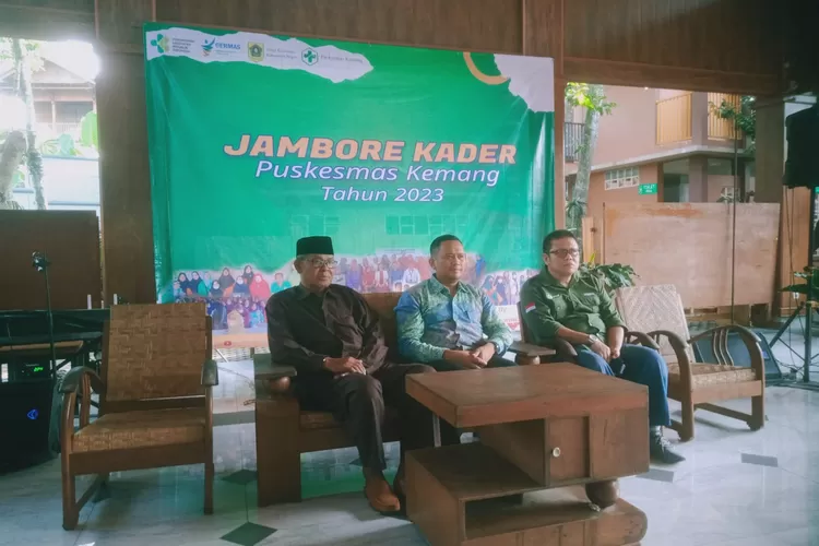 Camat Kemang Rameni, S.STP., M.Si beserta jajaran, Ketua MUI Kecamatan Kemang, , Korlap KB Kecamatan Kemang, Khairunnas, S.HI., MM. hadiri jambore kader puskesmas