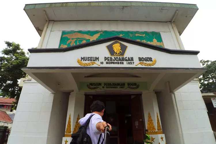 800 meter dari Alun-Alun Kota Bogor, museum ini simpan sejarah perjungan pejuang di kota hujan. (badan-penghubung.jabarprov.go.id)