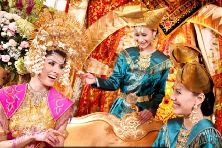Ilustrasi pernikahan Minang. Pihak perempuan akan membeli mempelai pria (Ist)