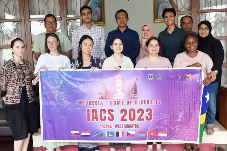 Peserta IACS 2023 Kunjungi Kota Pariaman (Kominfo Kota Pariaman)