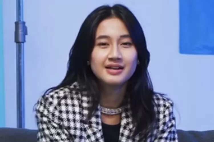 Dianggap Tidak Punya Etika Saat Menjawab Pertanyaan Marlo Ernesto, Keisya Levronka Kembali Dihujat Netizen (Gorajuara.com/dok: Tangkapan Layar YouTube Keista Levronka Channel)