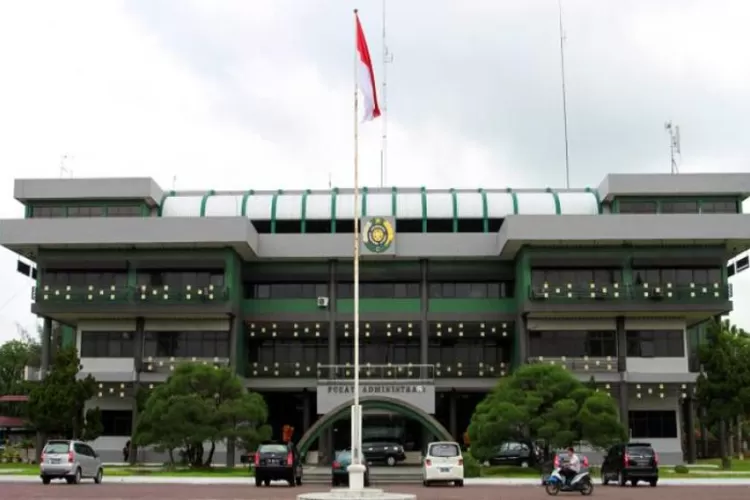 Universitas Sumatera Utara (USU) jadi salah satu kampus terbaik di Sumatera Utara (gramedia.com)