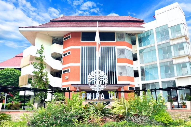 Universitas Indonesia (UI) (UI)