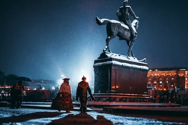 Kampanye disinformasi Rusia di Indonesia telah menyebabkan banyak masyarakat terpapar narasi palsu, hati-hati! (Unsplash Aurelien Romain)