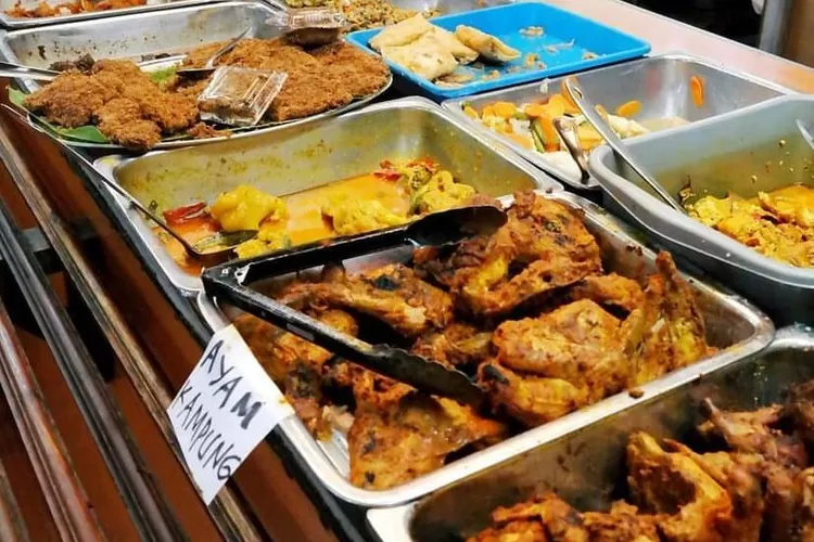 Cuma 7 Menit dari Stasiun Bogor, Rumah Makan Sunda Legendaris