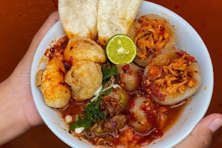 Harga Baso Aci Mie Jeubew Waroeng Ucal, Jajanan Bogor Yang Ini Wajib ...