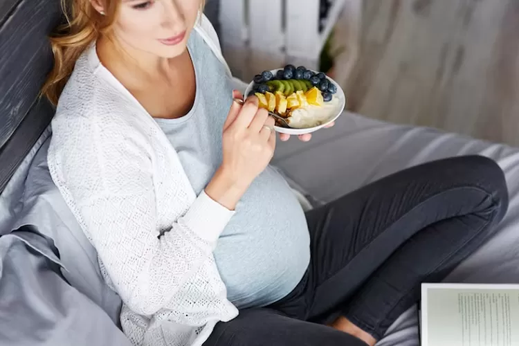 Makanan yang berbahaya untuk ibu hamil (Freepik)