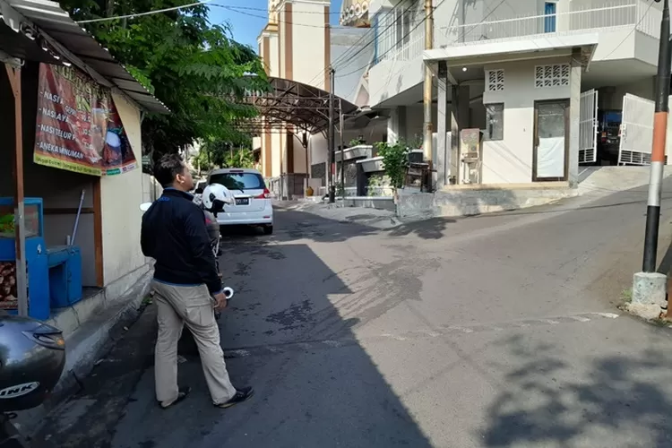 Lokasi pembunuhan korban tanpa identitas di Mugas Dalam Raya Semarang. (Ayosemarang.com/ Audrian Firhannusa)