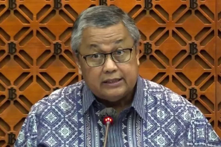 Gubernur BI Perry Warjiyo memberikan pemaparan dalam konferensi pers Pengumuman Hasil RDG Bulanan Bulan Juli 2023 di Jakarta, Selasa (25/7/2023).  (ANTARA/Imamatul Silfia)