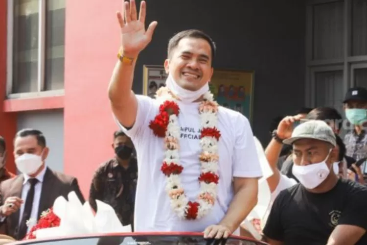 Saipul Jamil sebut Dewi Perssik hyperseks. Foto/instagram (Foto/instagram)