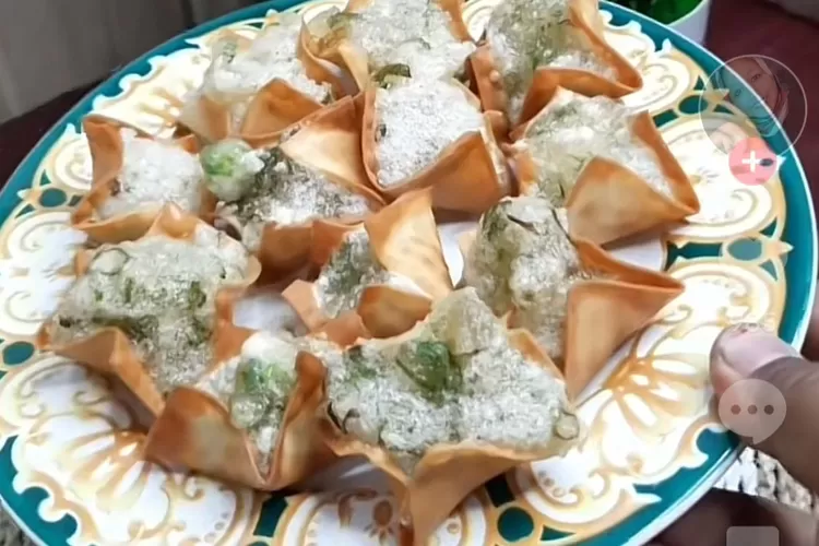 Ilustrasi ide jualan modal sedikit untung banyak pangsit aci kejepit. (Tangkapan layar TikTok Umi Asih)